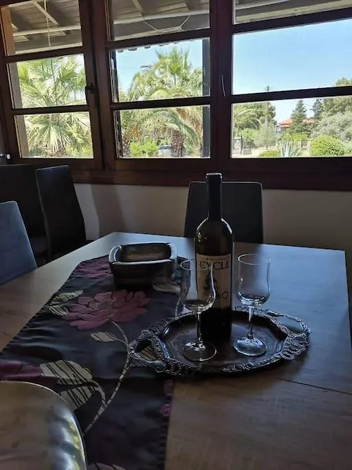Villa Next To The Beach Vourvourou Griechenland